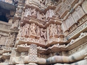 Khajuraho art on the temple
