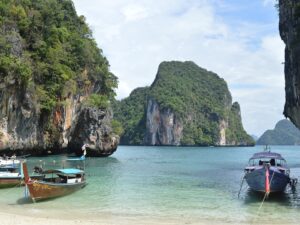James bond island
