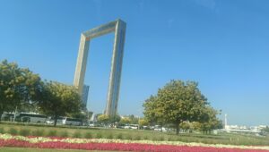 DUbai frame