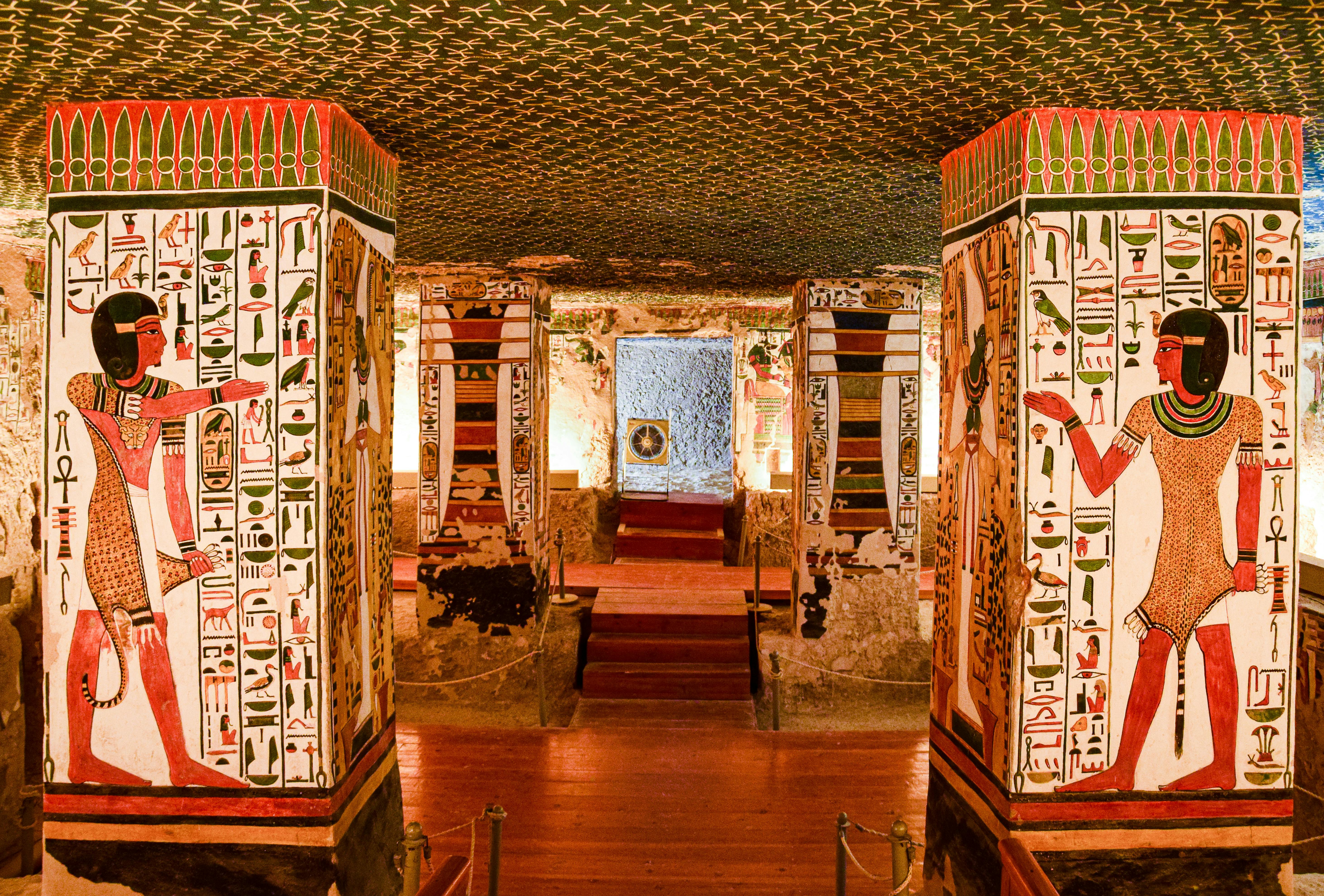 Tomb of Nefertari egypt  tour