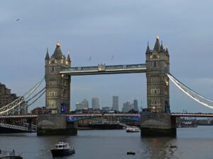 London Tower bride in Europe tour package from Kolkata,India