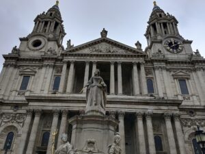 london st peters cathedral-europe Tour from Kolkata, India