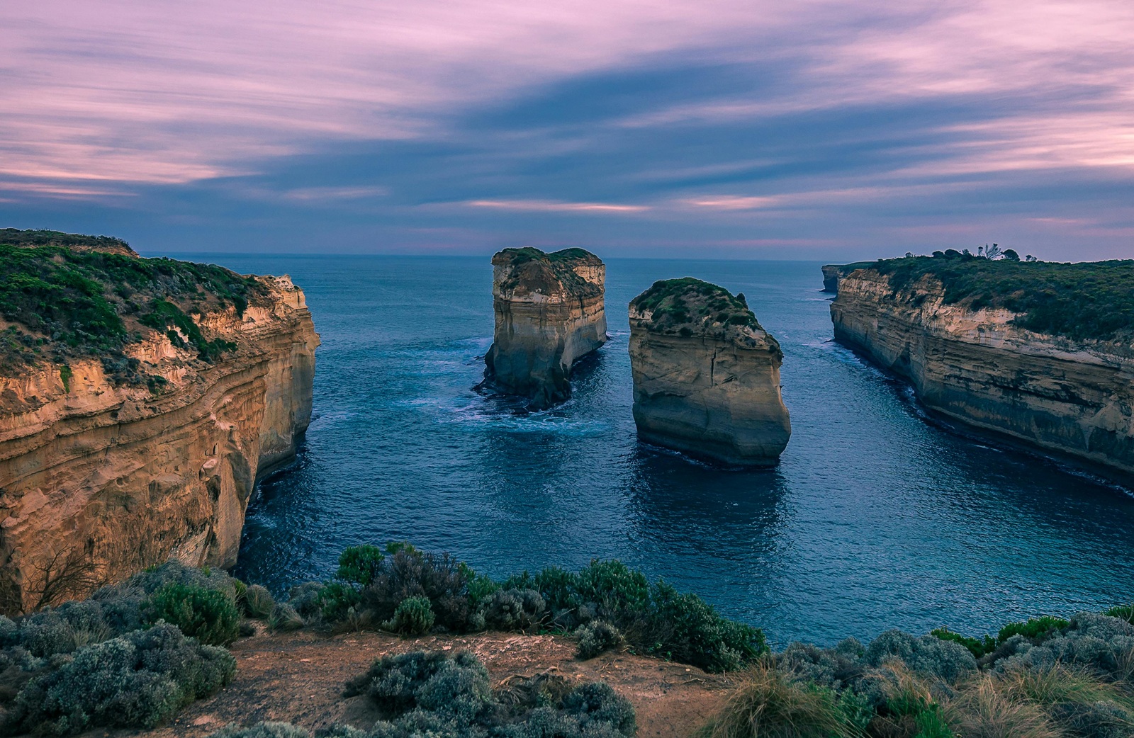Twelve Apostles Australia Tour