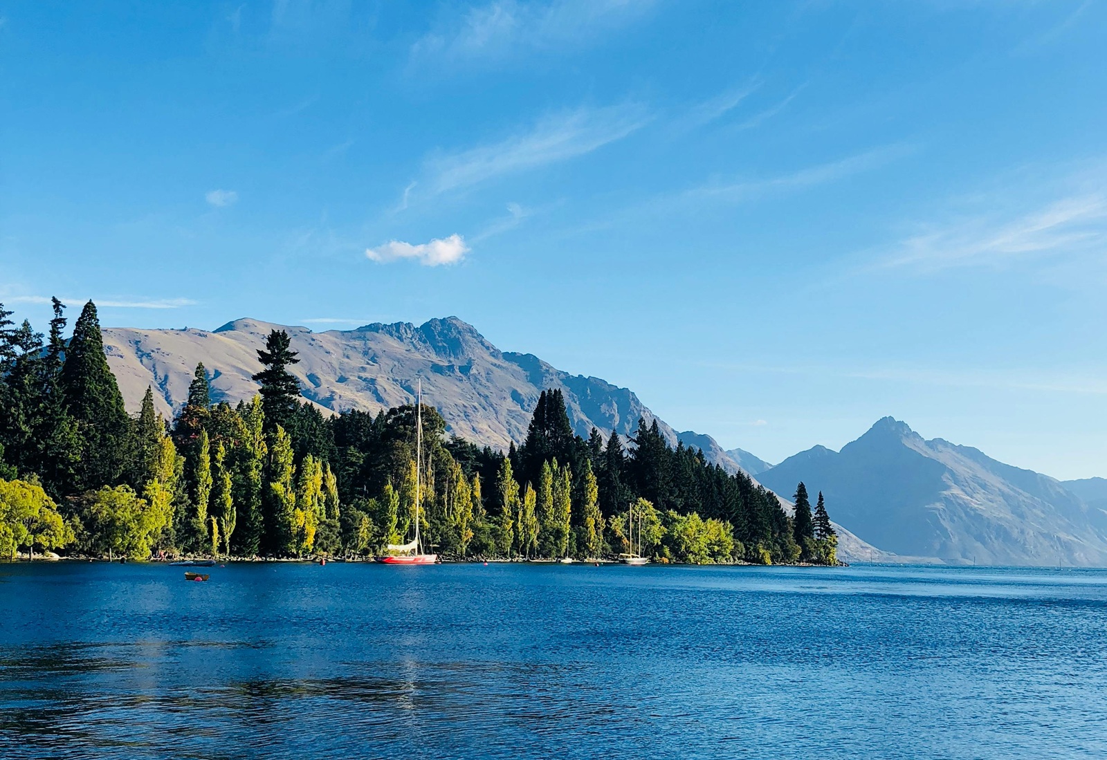 lake wakatipu queenstown New Zealand tour