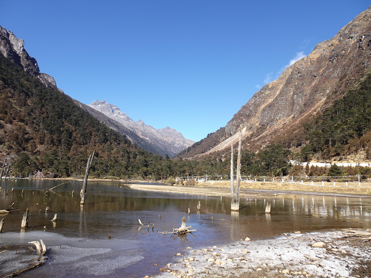 Madhuri lake, Arunachal tour package