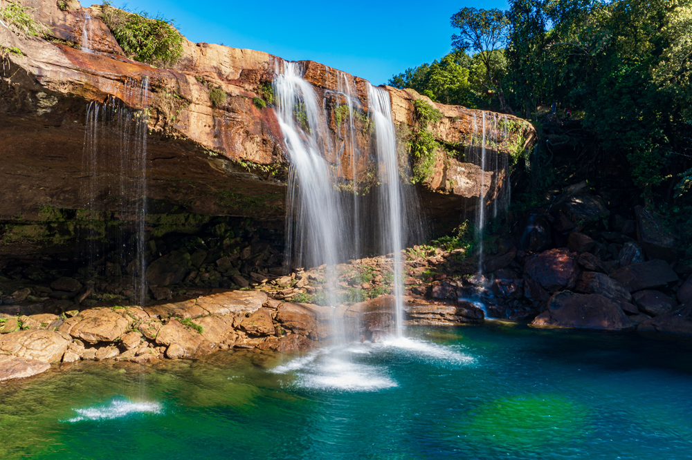 Krang Shuri Waterfall in Meghalaya, Assam Shillong Kaziranga tour