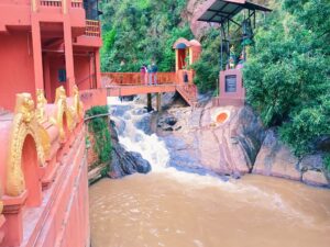 Hanuman rock Ashoka Vatika srilanka tour