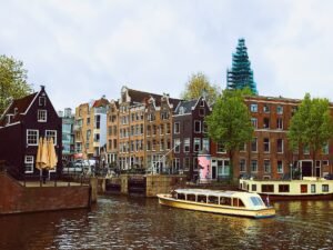 Grand Europe Highlights Tour from India – 9 Nights / 10 Days