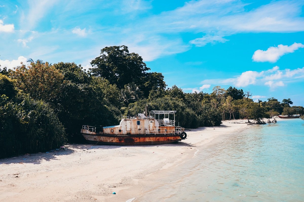 Lakshadweep tour package