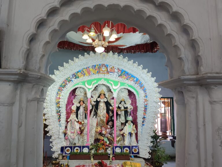 gram banglar durga puja parikrama