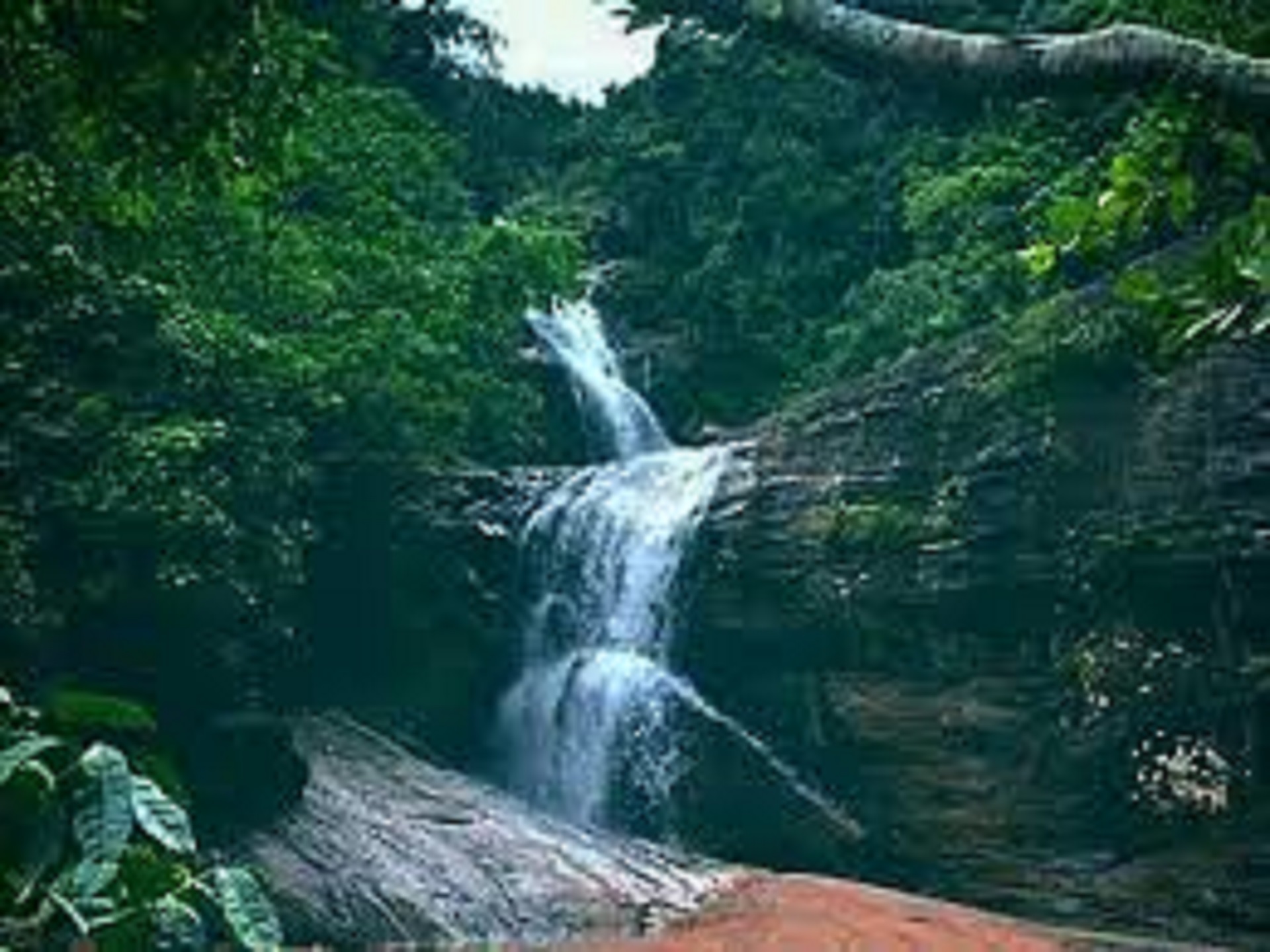 queen-falls-koraput-tour